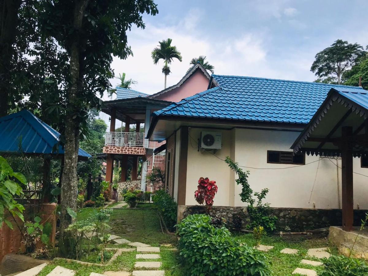 Thomas' Retreat Bukit Lawang Exterior foto
