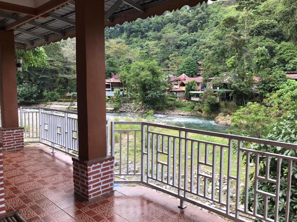Thomas' Retreat Bukit Lawang Exterior foto