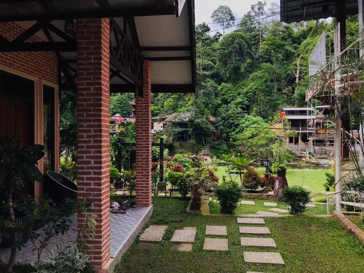 Thomas' Retreat Bukit Lawang Exterior foto