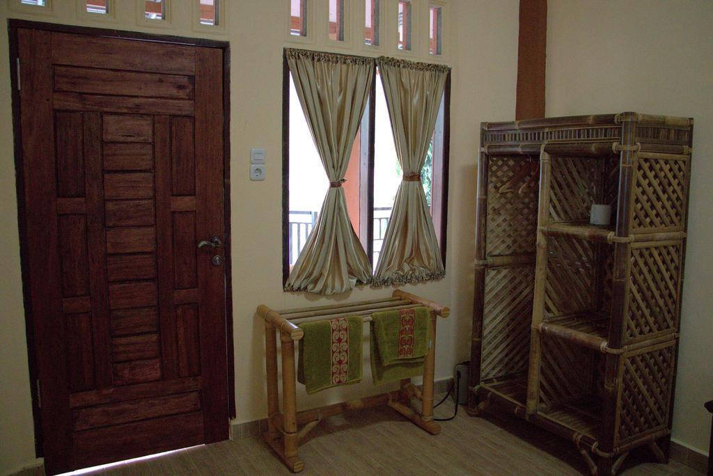 Thomas' Retreat Bukit Lawang Exterior foto
